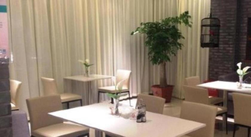 진장 인 주장 인터내이션 익스히비션 센터 호텔 Jiujiang  외부 사진